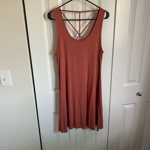 Elegant Rust Midi Dress